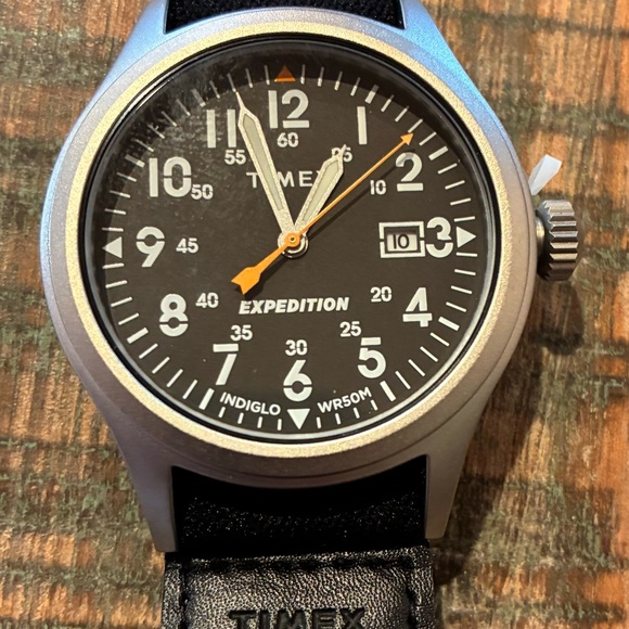 Timex Men's Expedition Scout 40mm Watch W/ Black Fabric Wrap Strap - Picture 2 of 9